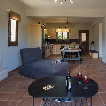 Citrus House Razáta