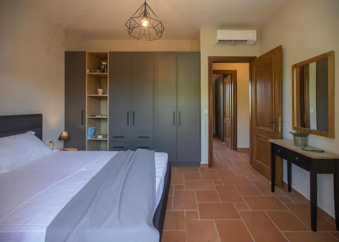 Citrus House Razáta