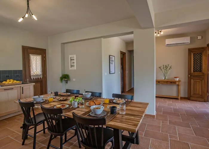 Citrus House 公寓 Razáta