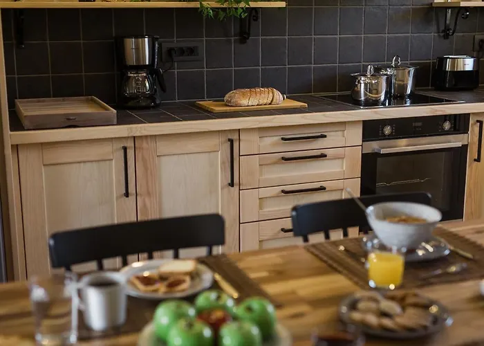 Citrus House Razáta